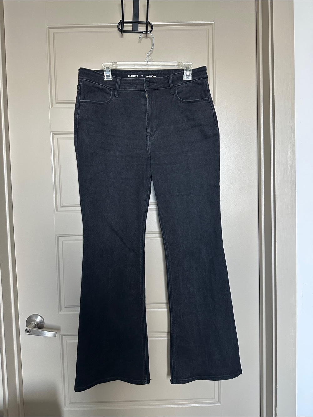 Old Navy Black Wow FlareJeans - High-Rise - Size 12